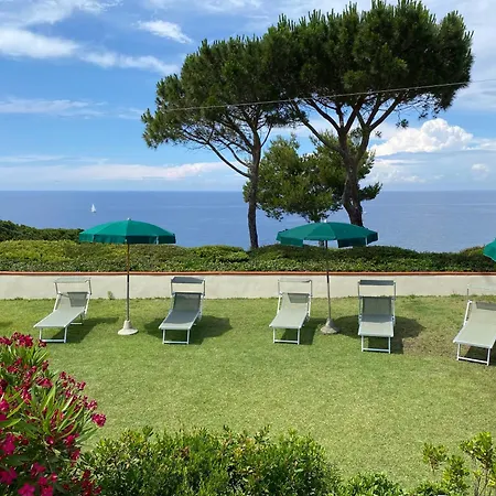 Belvedere Residenza Mediterranea Aparthotel 2*